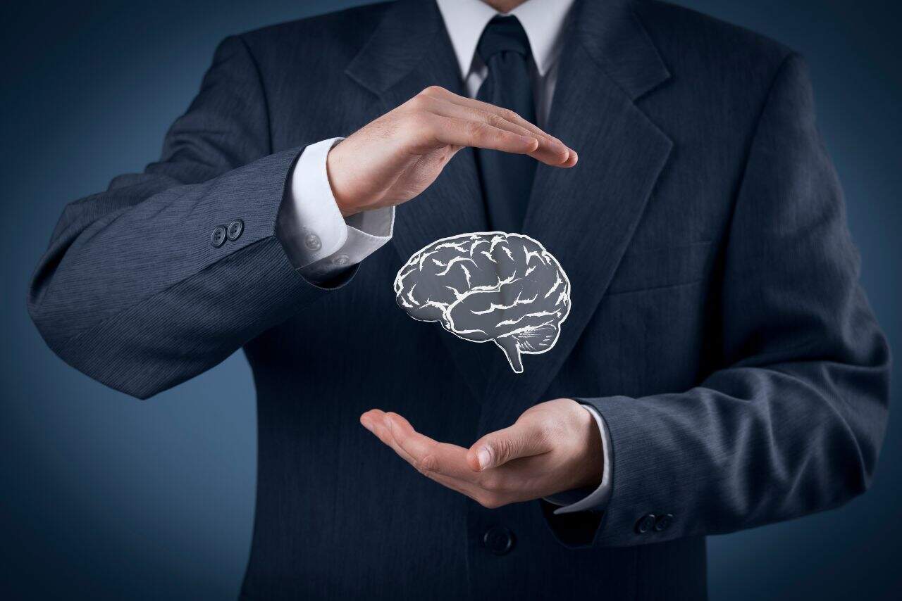 Expertise en droit et stratégie mentale juridique.